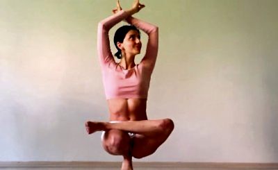 Tuğçe İnam ile İleri Seviye Yoga Sekanslama Eğitimi