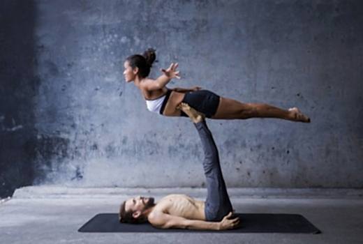 AcroYoga'ya Giriş